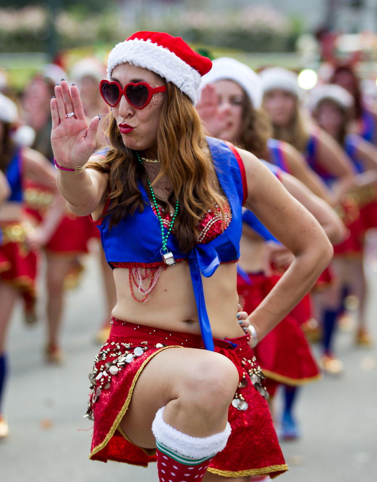 NO.jingleparade023.120218